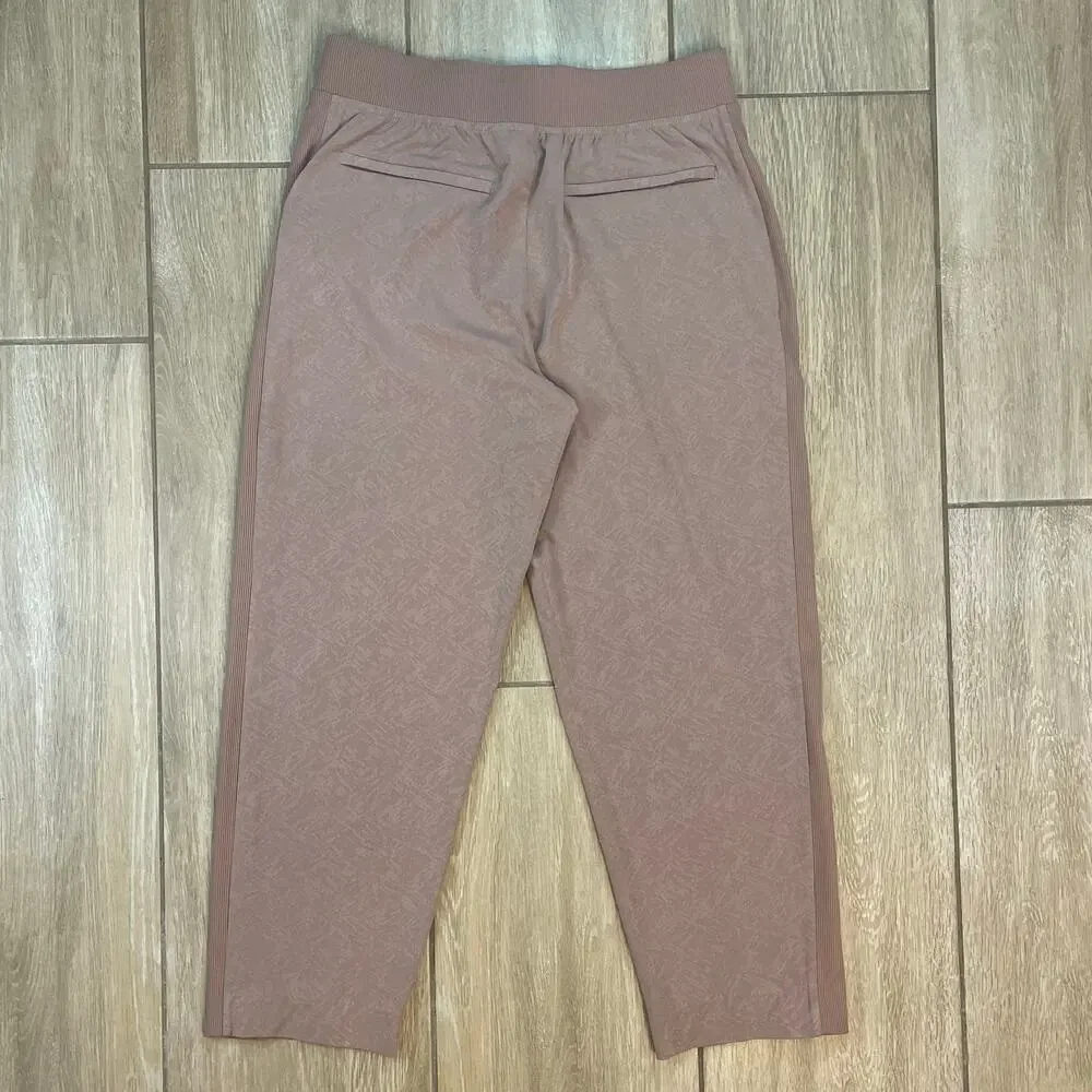 Athleta Brooklyn Ankle Pants Womens 4 Beige Stretch Travel Career Office